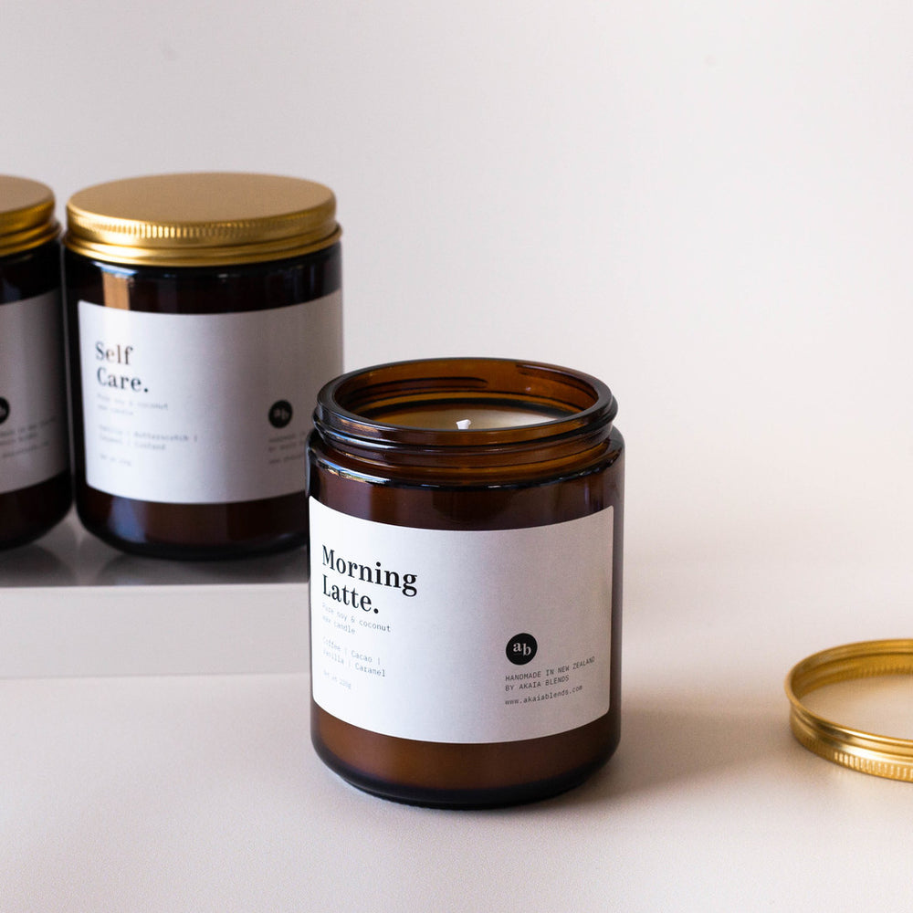 Akaia Blend candles