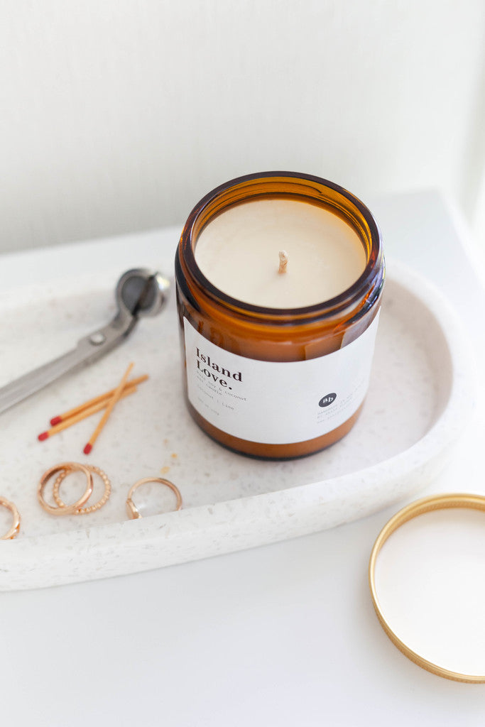 Akaia Blend candles
